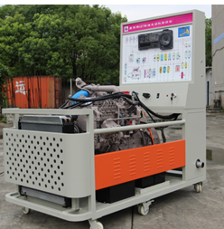 東風EQ1118